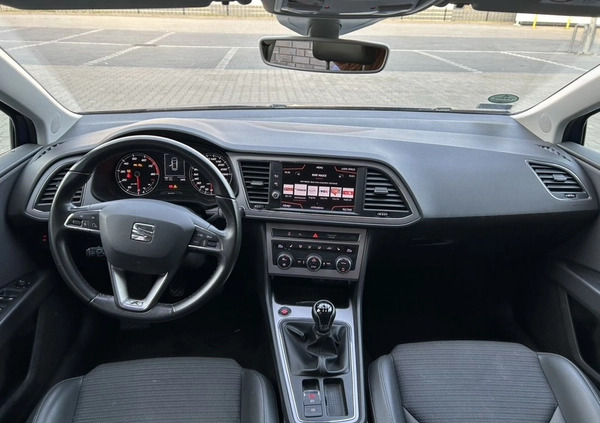 Seat Leon cena 49500 przebieg: 180000, rok produkcji 2018 z Katowice małe 154